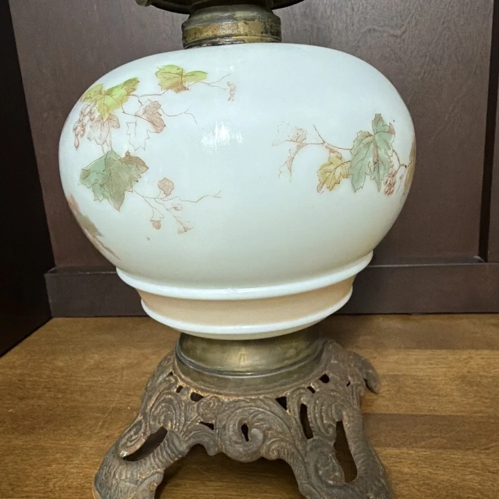 Oil Lamp Glass Transfer pattern Grapevine Winery Vintage 19